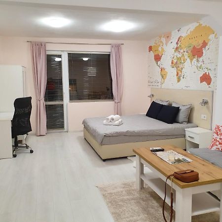 Malavi Top Center Deluxe Studio Ruse! Comfort&Clean! Exterior photo